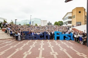 Photo of Teach First cohort in University setting