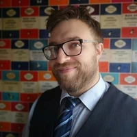 Portrait of Tim Mobbs.